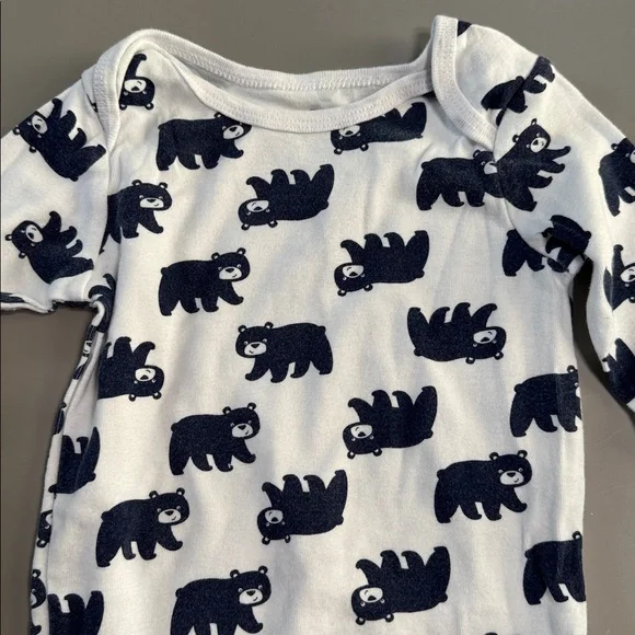 💜3/$15 Plaid Button Up Shirt and Bear Print Onesie Set - Picture 6 of 8